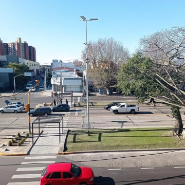 Terreno en venta Lote 564 m2 sobre Avenida Mitre Sarandi Avellaneda
