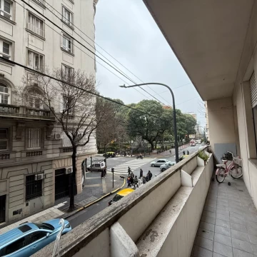 Piso de 5 ambientes en alquiler en Recoleta, CABA