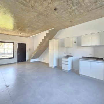Departamento en Pilar  2 ambientes con terraza y cochera 