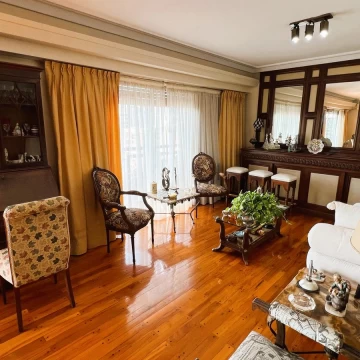 Estupendo Departamento 5 ambientes en venta en Belgrano C - piso alto!