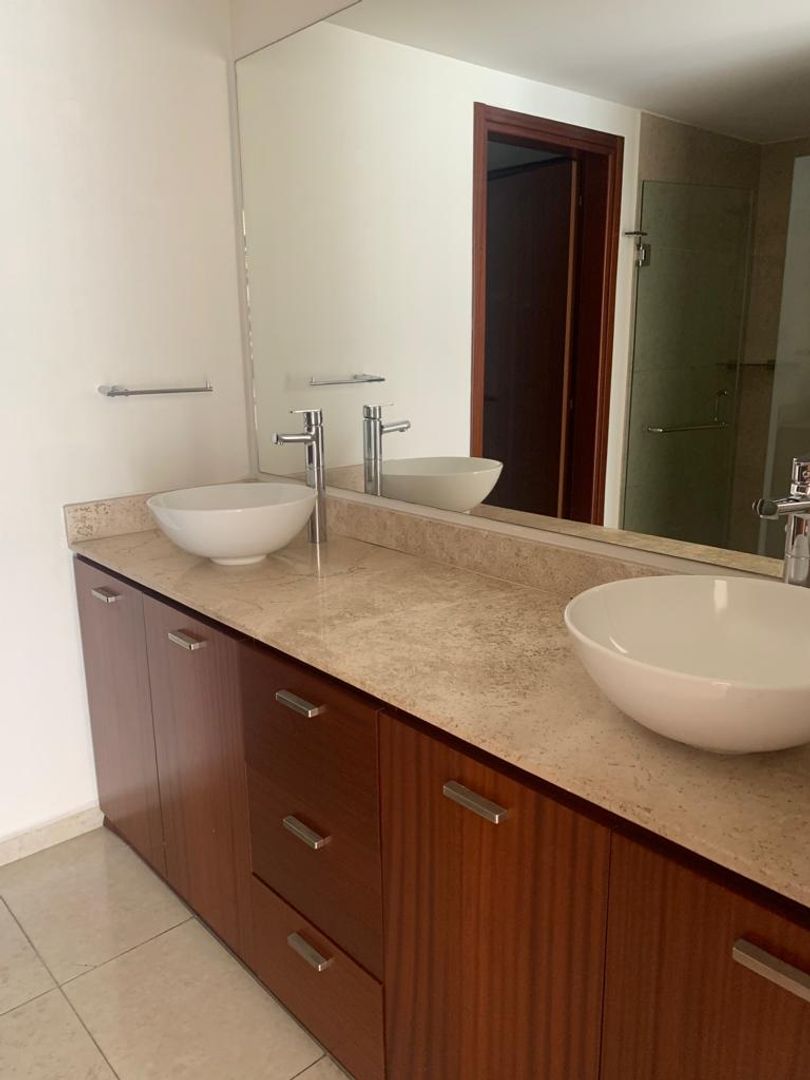 baño2 principal.jpg