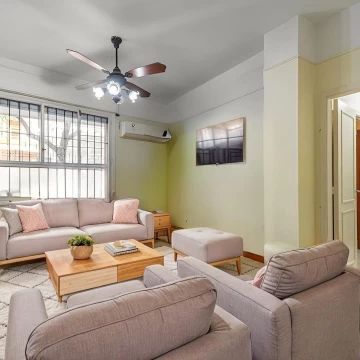 Venta · Financiamiento · Departamento 2 amb + Dependencia  · 76m2 C/ Patio · Recoleta