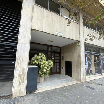 San Juan 719 - Departamento De 2 Dormitorios En Alquiler - Centro, Rosario