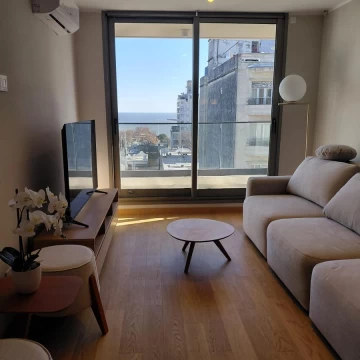 Alquiler Apartamento 2 Dormitorios en Parque Rodó