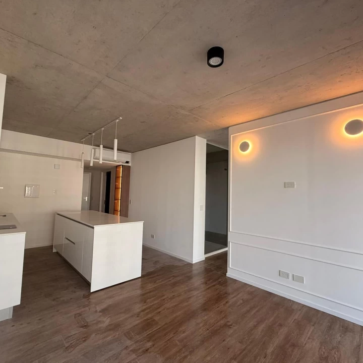 Dos ambientes en alquiler con cochera - Quartier del Bajo