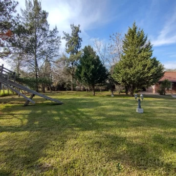 Venta Casa, 3 ambientes, pileta, lote 1.460 m2,  Parque Sakura, Exaltación de la Cruz, Apta Crédito