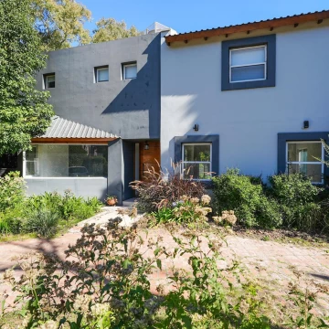 Venta casa 3 dormitorios en San Carlos Country Club