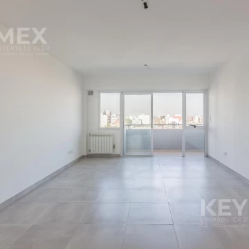 Departamento 3 ambientes venta Moron cochera cubierta baulera APTO CREDITO