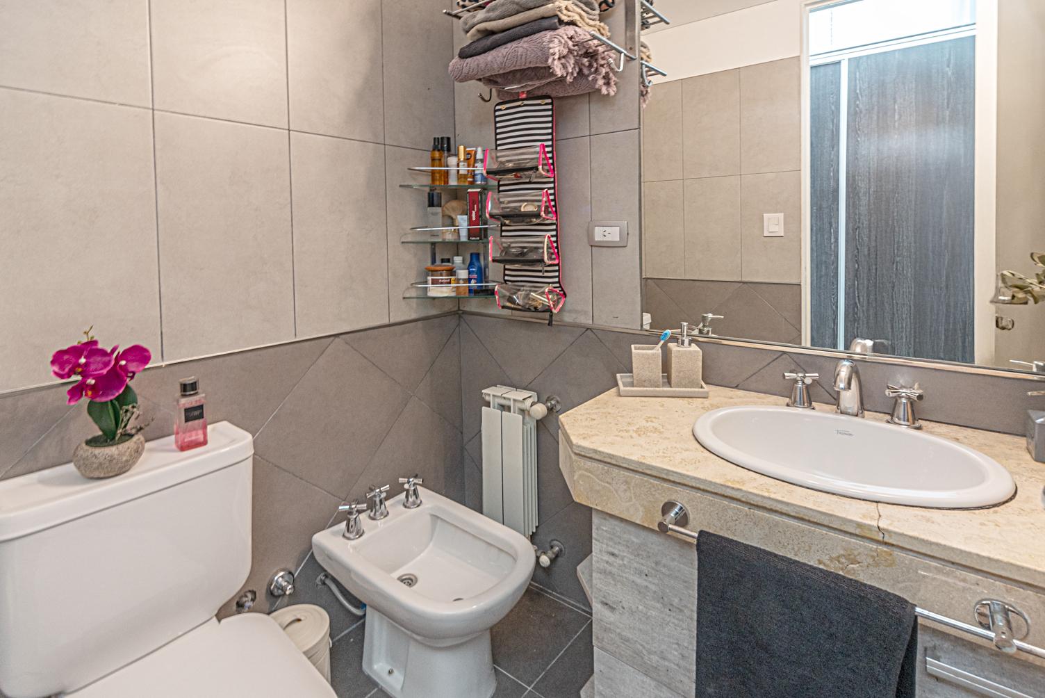 baño dormitorio principal