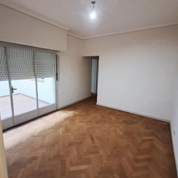 2 Ambientes con Grán Patio en Palermo