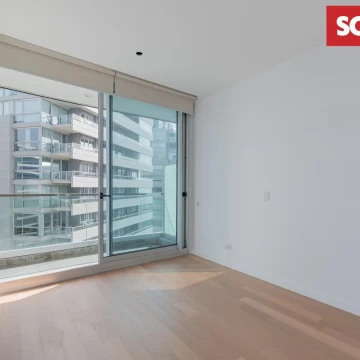 Departamento semipiso al rio, 4 ambientes con dependencia en Vicente Lopez. Infinity Towers.
