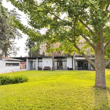 Casa en venta Barrio San Jorge, Altos los Cardales, Campana, APTA CRÉDITO, 6 ambientes con pileta