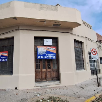 Local Comercial  Sobre Av Alberdi