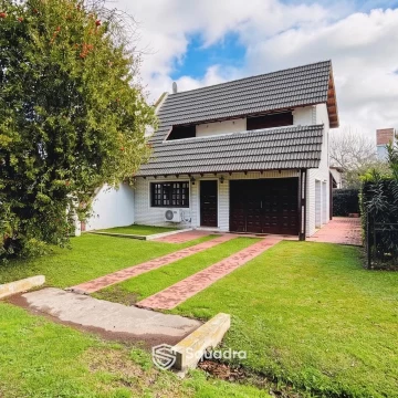 VENTA | PERMUTA - Casa 2 dormitorios, galería y parrillero - Country Ger, Pueblo Esther.