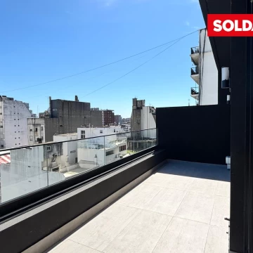 Departamento 2 ambientes al frente en venta - Palermo
