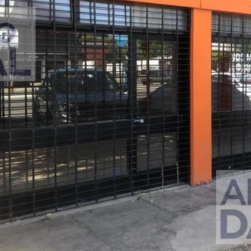 Local - La Plata