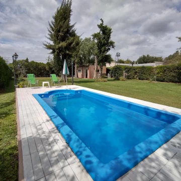 Venta. Lote 730 M2. Con Galpón Y Pileta. Barrio Parque Sakura. Exaltación de la Cruz