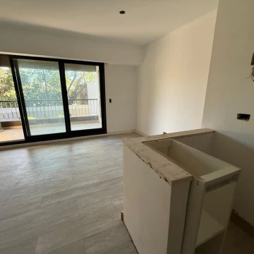Departamento en venta monoambiente con balcón 