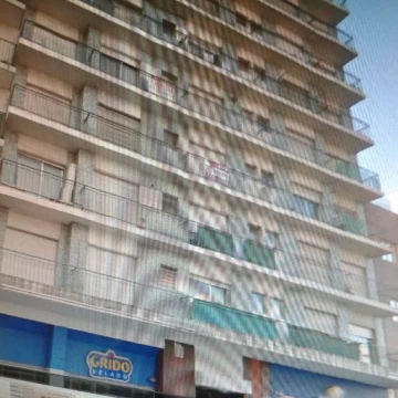 Av .Colon 2500