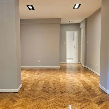 Alquiler departamento 3 ambientes con cochera en Belgrano
