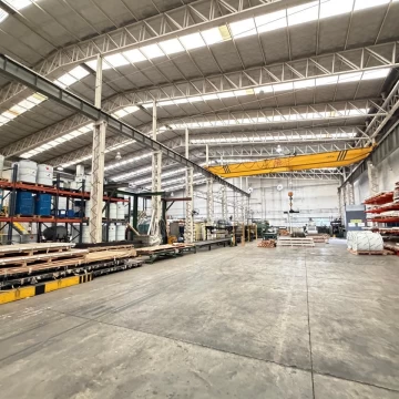 Excelente Depósito Venta Valentin Alsina 2651 mts cub