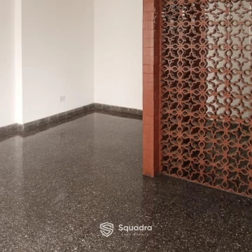 1784841160.jpg