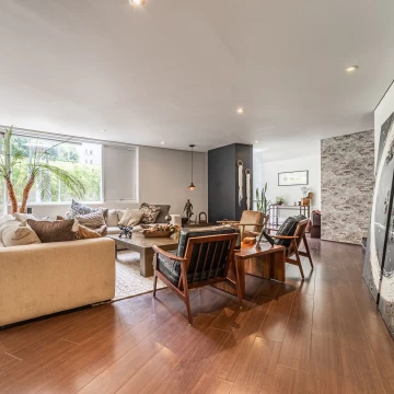 Departamento con terraza y acceso privado en venta - Hacienda de las Palmas