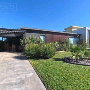 Venta casa 4 ambientes en San Matias, Escobar