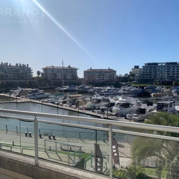 Alquiler Temporal Depto 2 Amb con Balcón en Condominios de la Bahía de Nordelta.