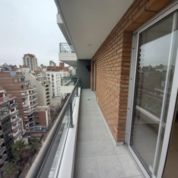 B° Nueva Cordoba . Fructuoso Rivera 69 . Piso alto c/ balcon . Excelente vista!!!