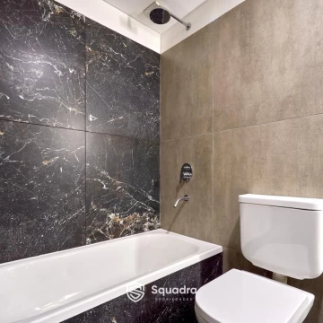 1784909574.jpg