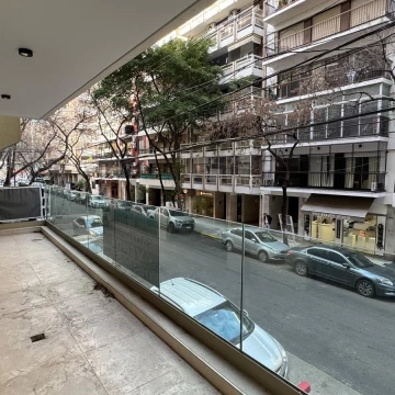 Le Grand: Departamento de 3 ambientes con dependencia en venta  - Palermo Chico