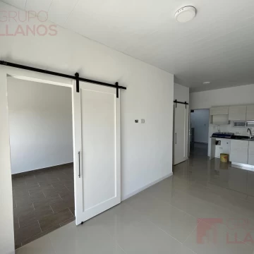 Departamento en alquiler en Lujan, barrio Sarmiento, moderno