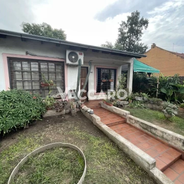 Venta de Casa 3 ambientes en Moreno
