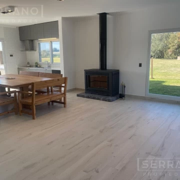 Venta casa a estrenar 3 dormitorios al agua con salida al rio Lujan Barrio Nautico el Cazal.