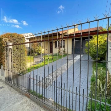 Venta Casa 3 amb cochera patio jardin Tigre 