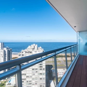 Venta apartamento 2 dormitorios Playa Brava, Punta del este.