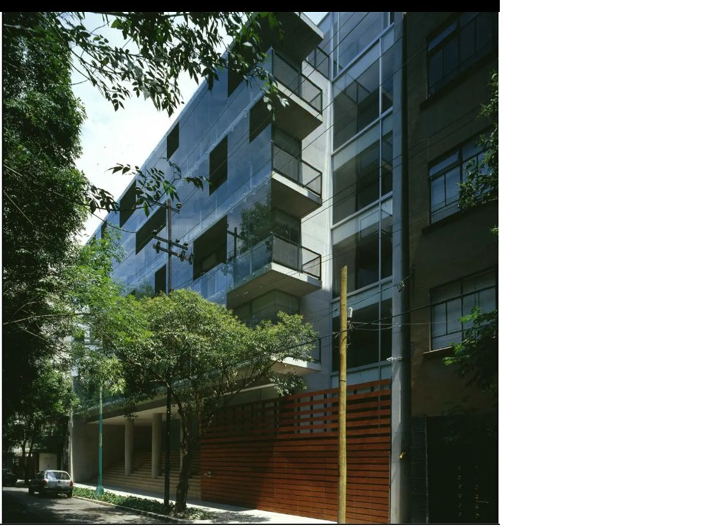 FACHADA.jpg