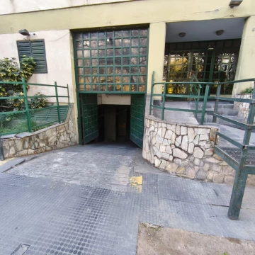 Venta | Cochera en Centro