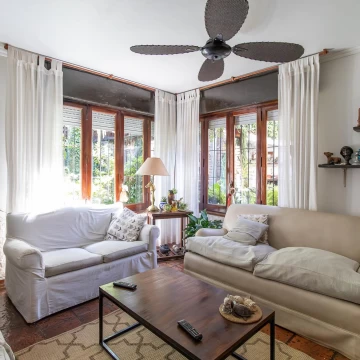 Excelente oportunidad Casa en la mejor zona de Lomas de San Isidro
