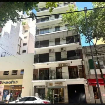 Venta departamento 3 ambientes Palermo con cochera y baulera .Reciclado. Apto profesional
