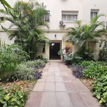 Departamento 3 ambientes con jardin en Belgrano