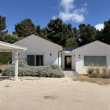 Casa en venta en Costa Esmeralda con Gas Natural