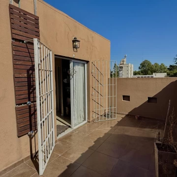 Venta PH 3 ambientes sin expensas terraza Villa Urquiza
