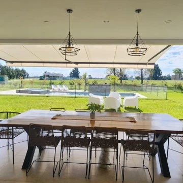 Venta Casa 5 ambientes AREA 60 Country Zona Sur