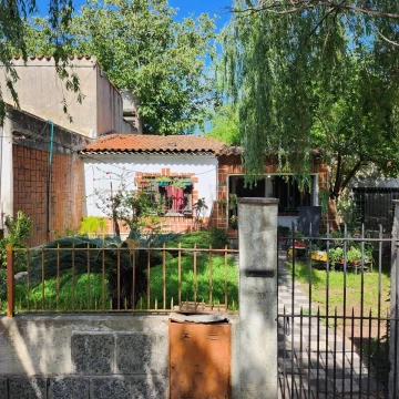 VENDO CASA DE 4 HAMBIENTES EN EZEIZA
