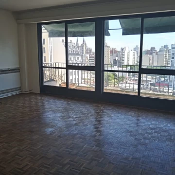 Departamento en venta de 2 dorm. La Plata, centro.