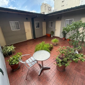 Venta PH Hostel San Telmo terraza sin expensas Oportunidad