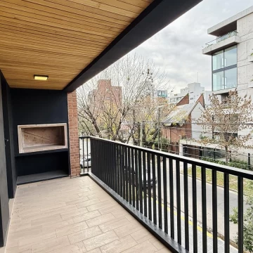 Penthouse | 4 ambientes | Con Terraza y Parrilla Propia 