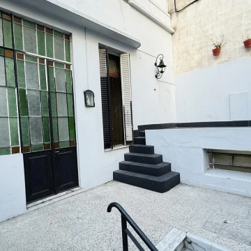 Venta PH 8 ambientes terraza patio Parque Chacabuco